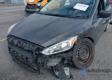 2016 Ford Focus S from USA, damaged, VIN 1FADP3E26GL367928